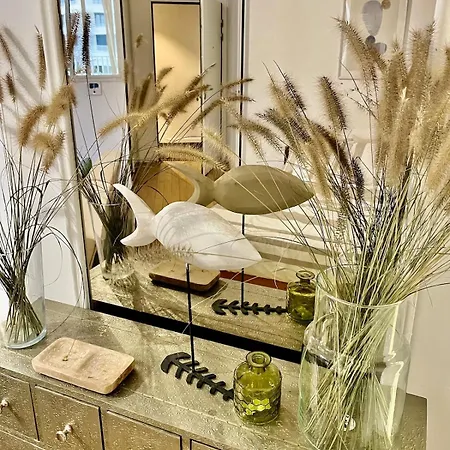 Bright Cozy & Chic 2 Min Paris * Clichy