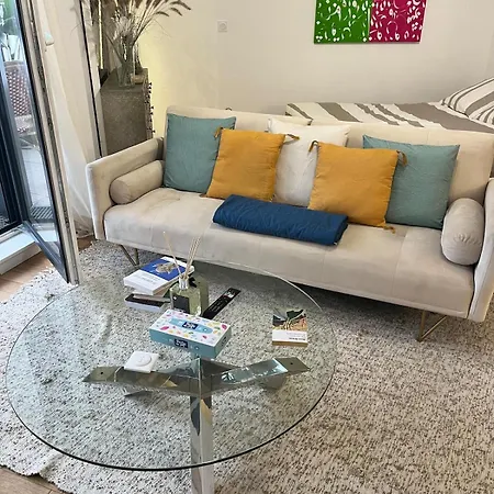 Apartment Bright Cozy & Chic 2 Min Paris *